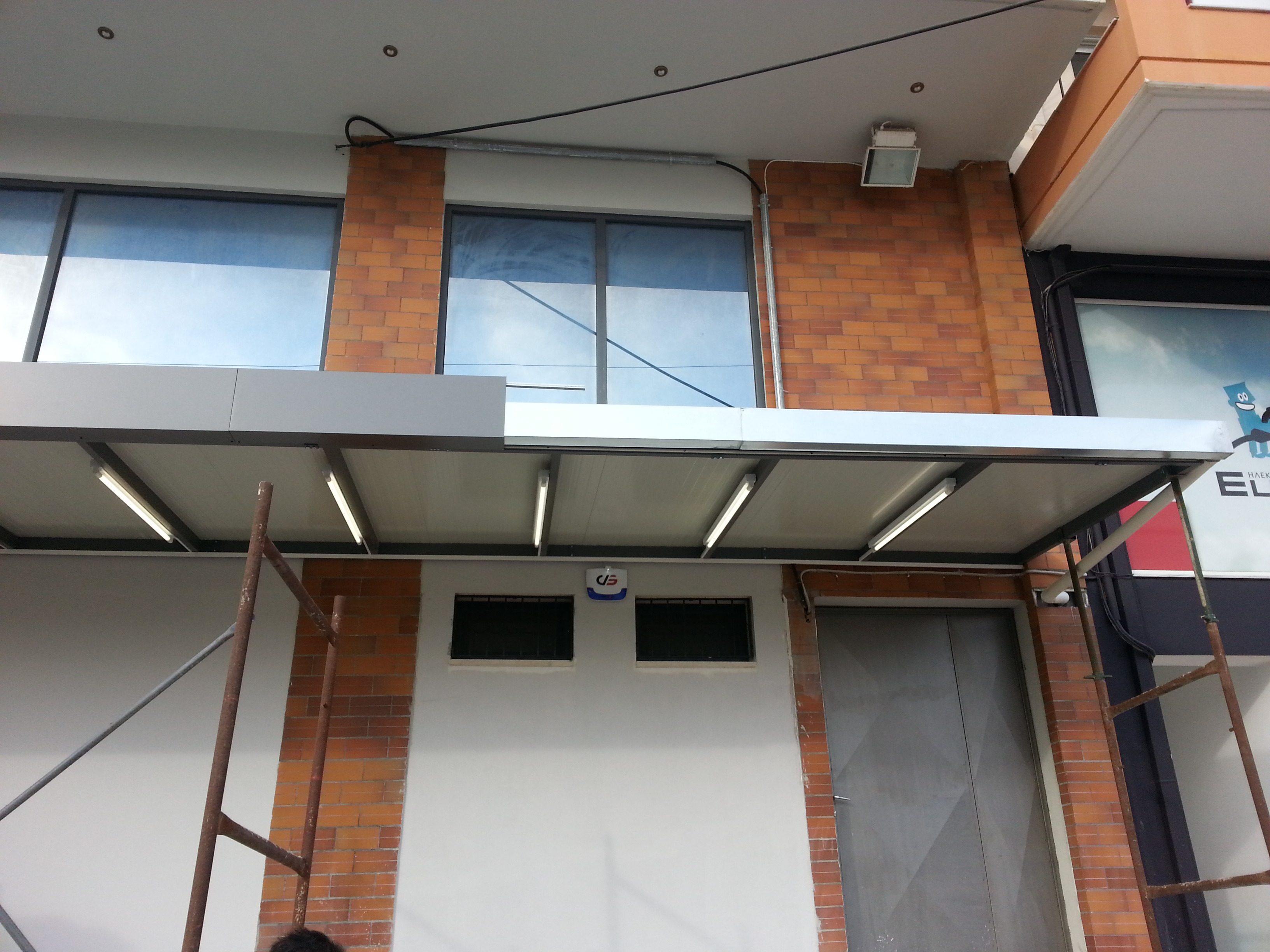 image02